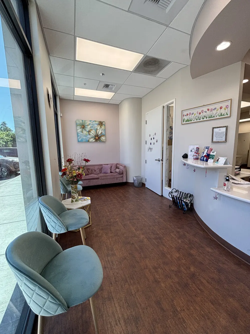 The comfortable waiting room at Valley Dental Turlock